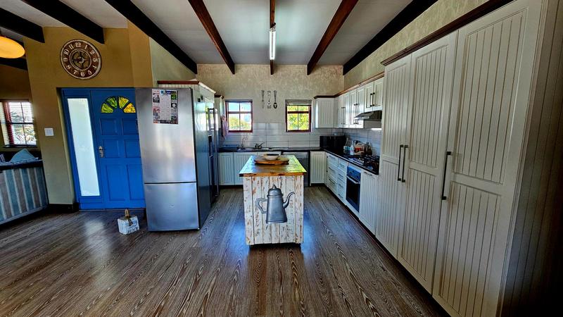 4 Bedroom Property for Sale in Dwarskersbos Western Cape